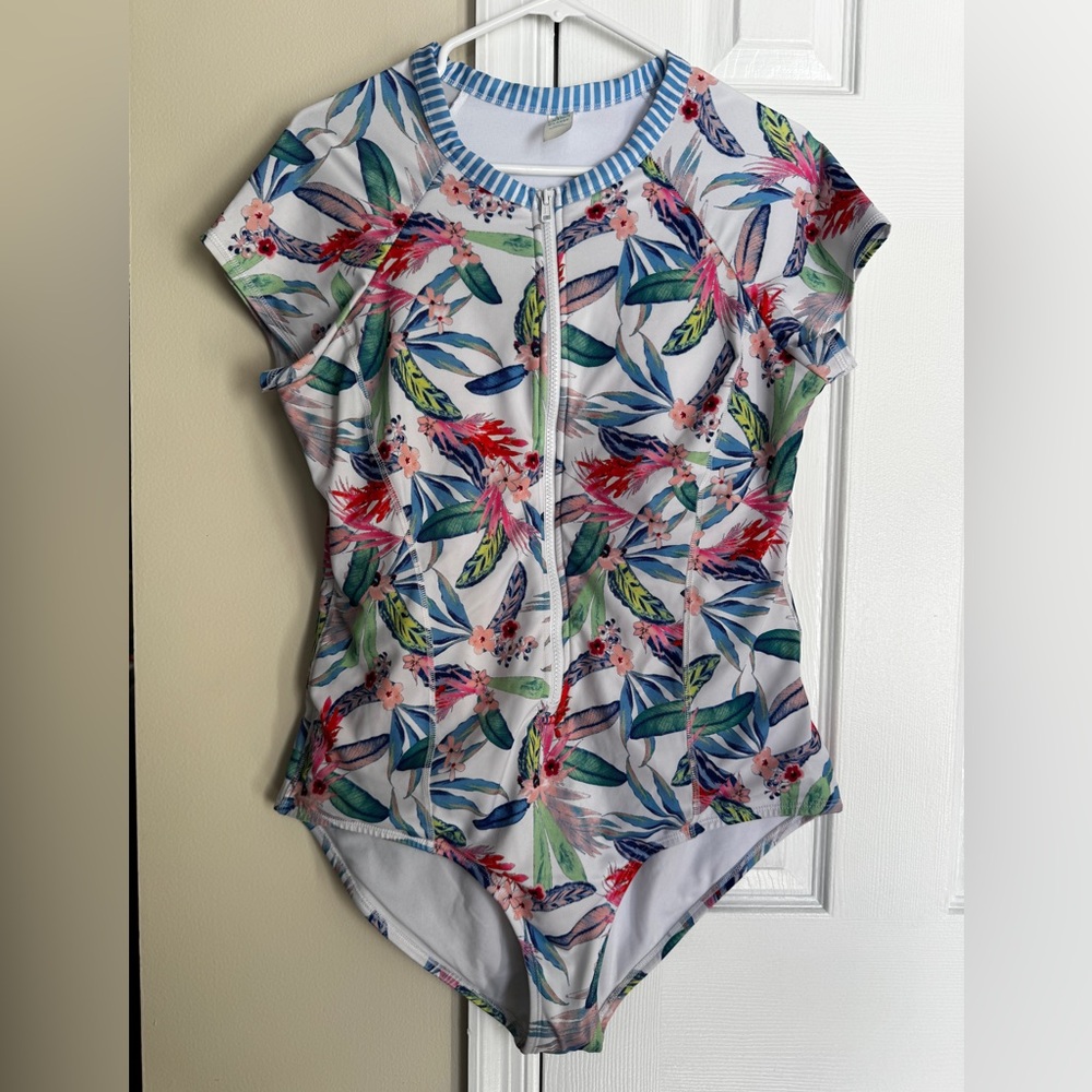 Oasis Tropical Scuba Zip One Piece Swimsuit XL EUC Lined and Built in Bra Shelf